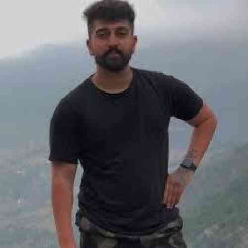 ماهان خادمی سال نو